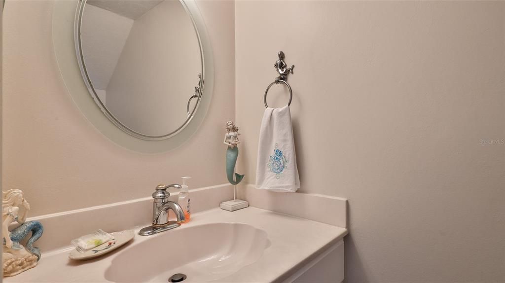 На продажу: $650,000 (2 спален, 2 ванн, 1192 Квадратных фут)