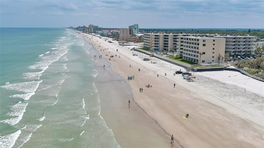 На продажу: $650,000 (2 спален, 2 ванн, 1192 Квадратных фут)