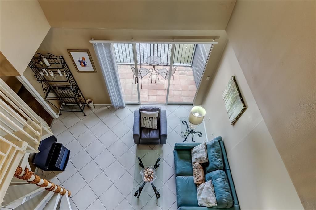 For Sale: $259,000 (2 beds, 2 baths, 1075 Square Feet)