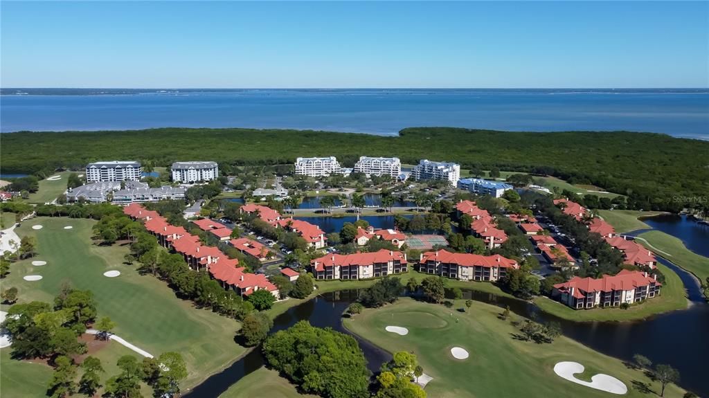 For Sale: $259,000 (2 beds, 2 baths, 1075 Square Feet)