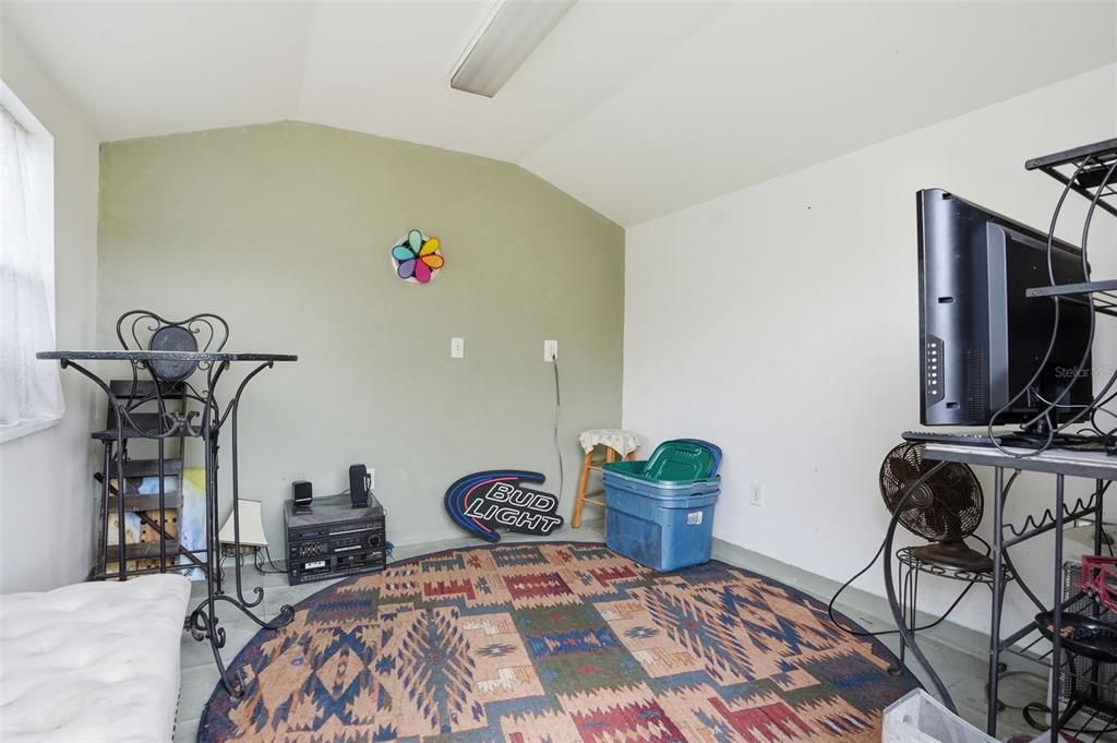 En Venta: $469,900 (4 camas, 2 baños, 2236 Pies cuadrados)