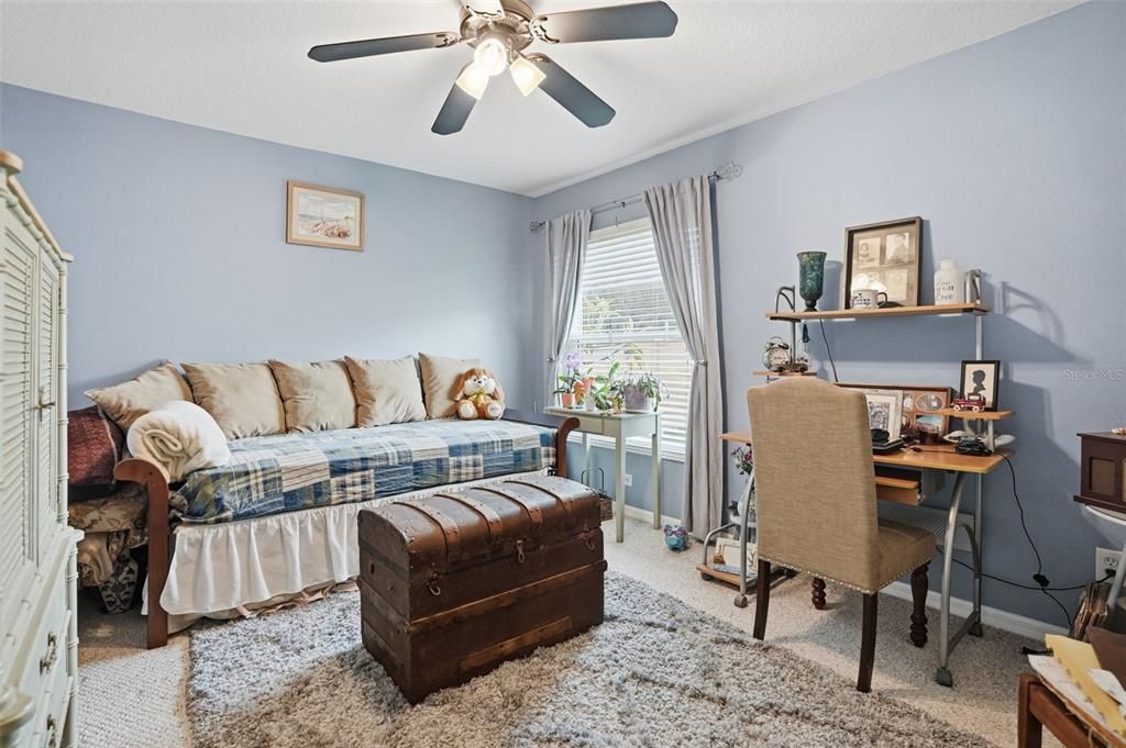 En Venta: $469,900 (4 camas, 2 baños, 2236 Pies cuadrados)