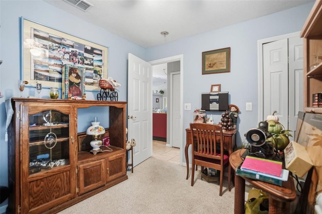 En Venta: $469,900 (4 camas, 2 baños, 2236 Pies cuadrados)