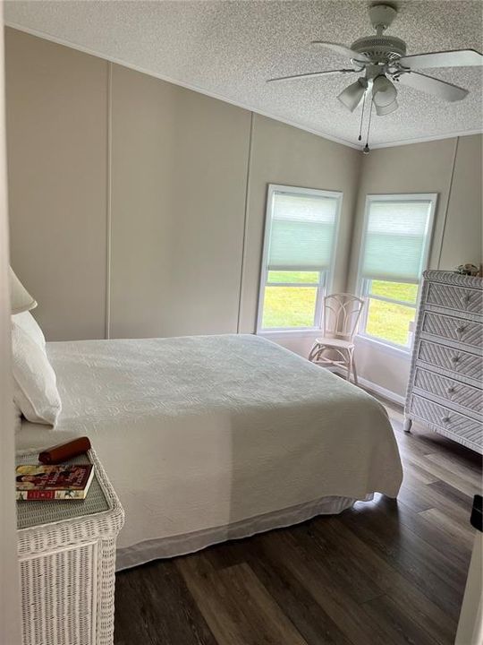 En Venta: $164,500 (2 camas, 2 baños, 1145 Pies cuadrados)