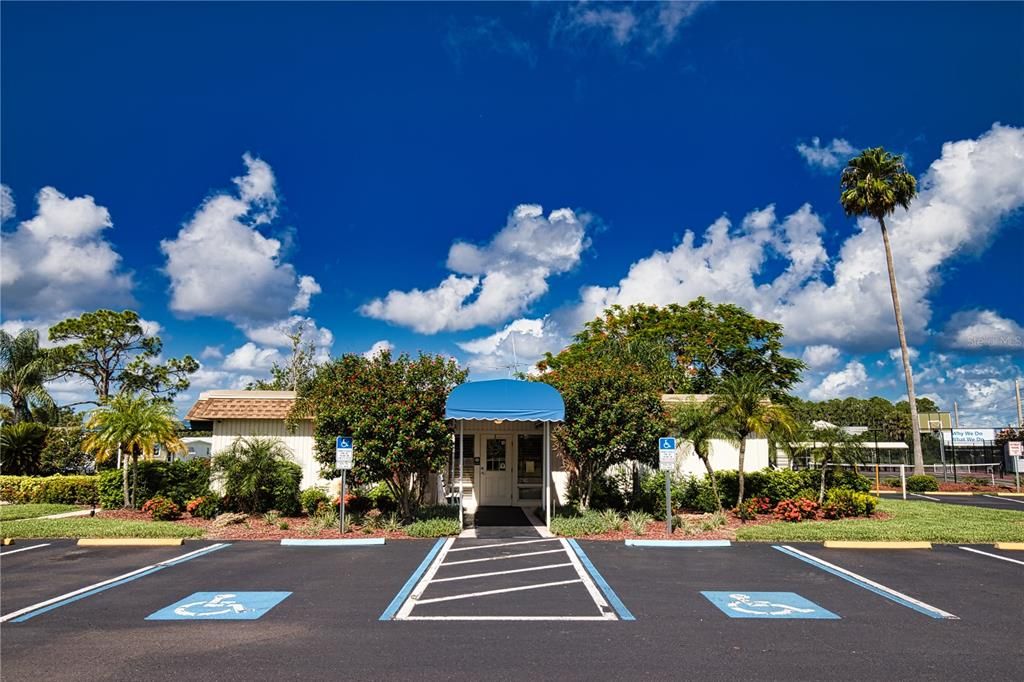 En Venta: $164,500 (2 camas, 2 baños, 1145 Pies cuadrados)