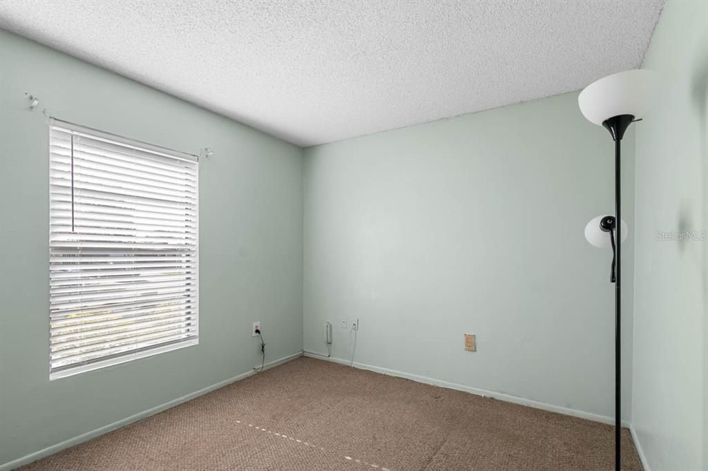 出租: $1,900 (3 贝兹, 2 浴室, 1075 平方英尺)