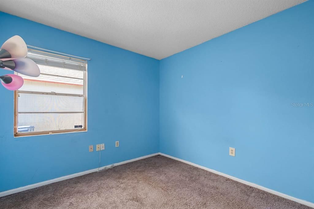 出租: $1,900 (3 贝兹, 2 浴室, 1075 平方英尺)