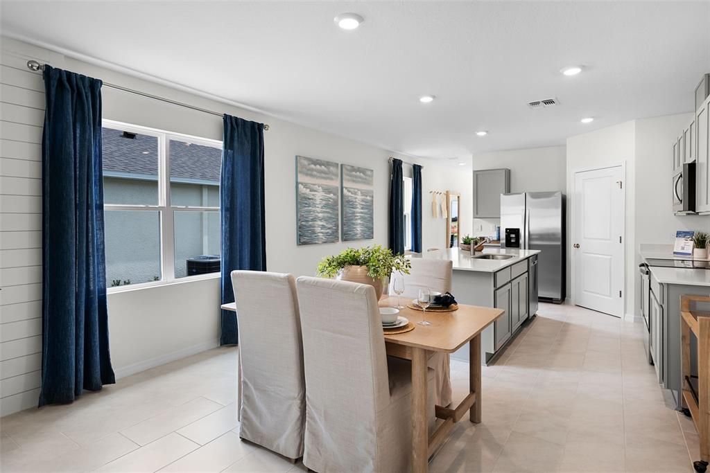 For Sale: $324,990 (4 beds, 2 baths, 1665 Square Feet)