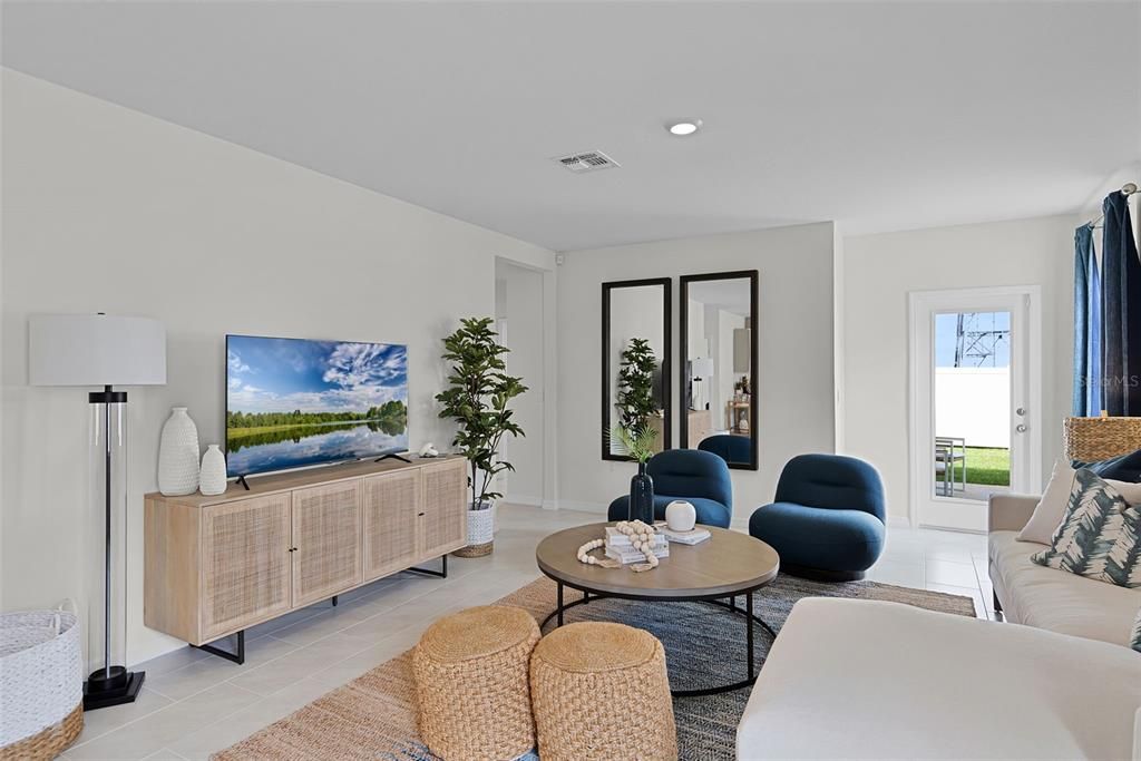 For Sale: $324,990 (4 beds, 2 baths, 1665 Square Feet)