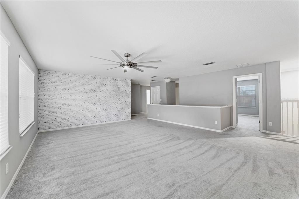 For Sale: $650,000 (5 beds, 4 baths, 4246 Square Feet)