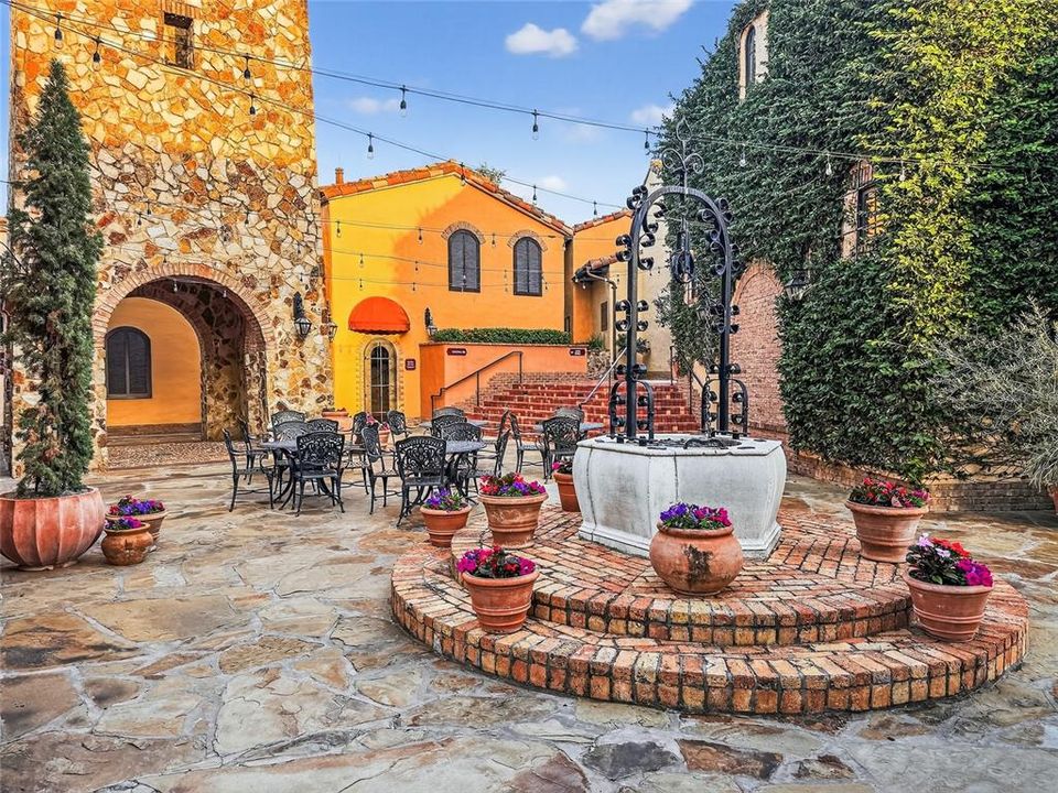 На продажу: $1,423,600 (4 спален, 5 ванн, 4305 Квадратных фут)