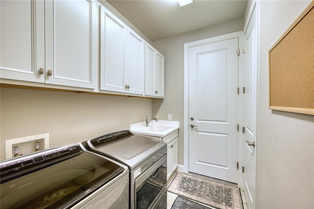 待售: $499,000 (2 贝兹, 2 浴室, 1543 平方英尺)