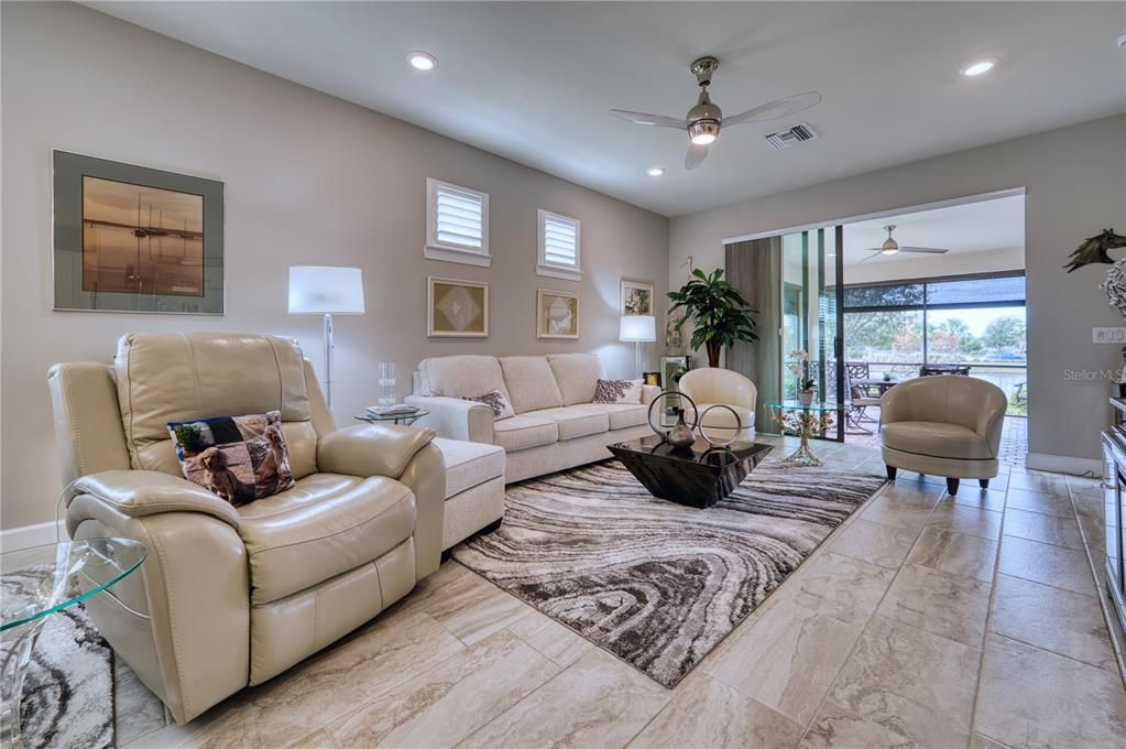 待售: $499,000 (2 贝兹, 2 浴室, 1543 平方英尺)