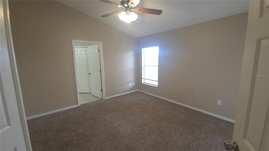 For Sale: $359,900 (3 beds, 2 baths, 1655 Square Feet)