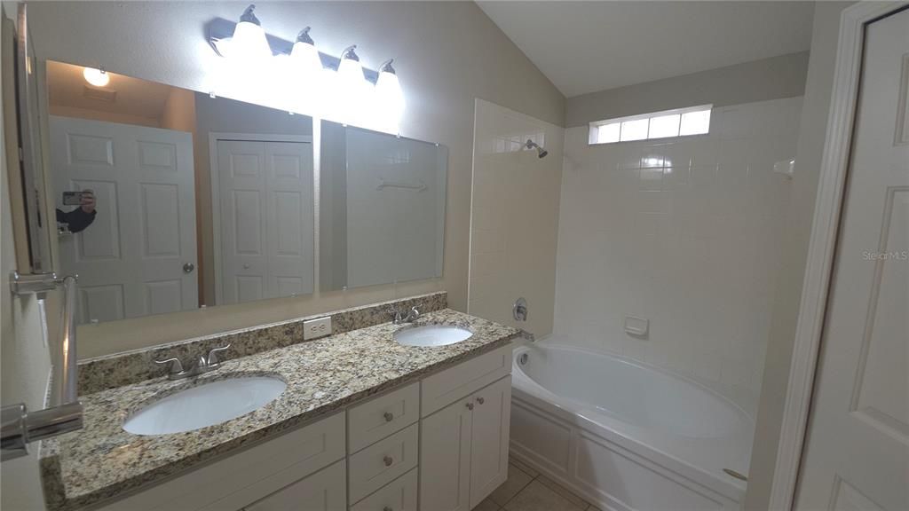 For Sale: $359,900 (3 beds, 2 baths, 1655 Square Feet)