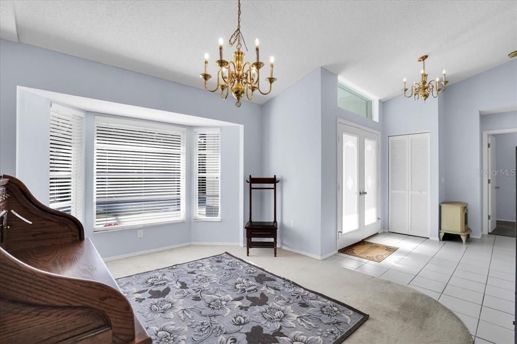 待售: $359,000 (3 贝兹, 2 浴室, 2066 平方英尺)