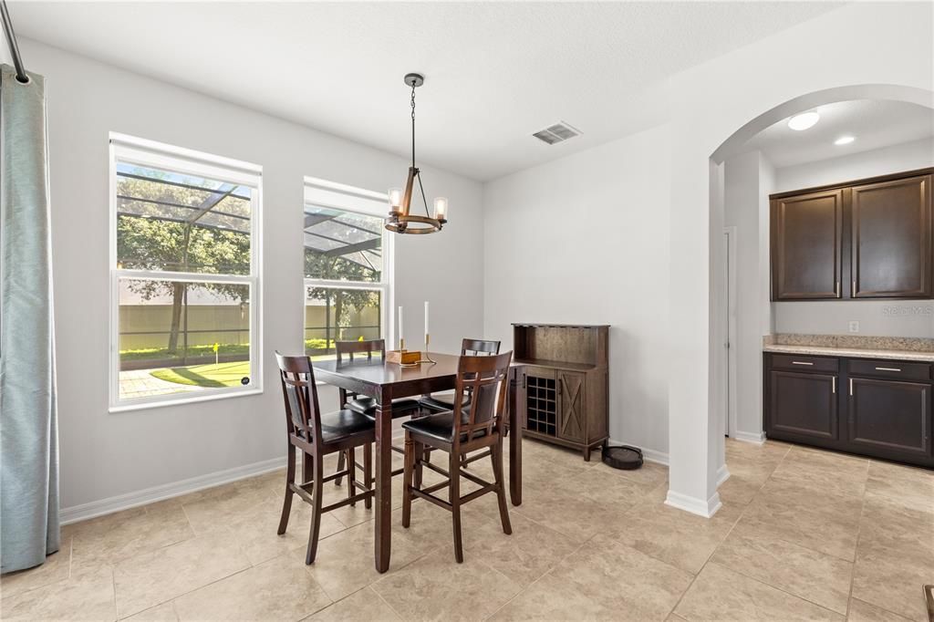 待售: $705,000 (4 贝兹, 3 浴室, 3284 平方英尺)