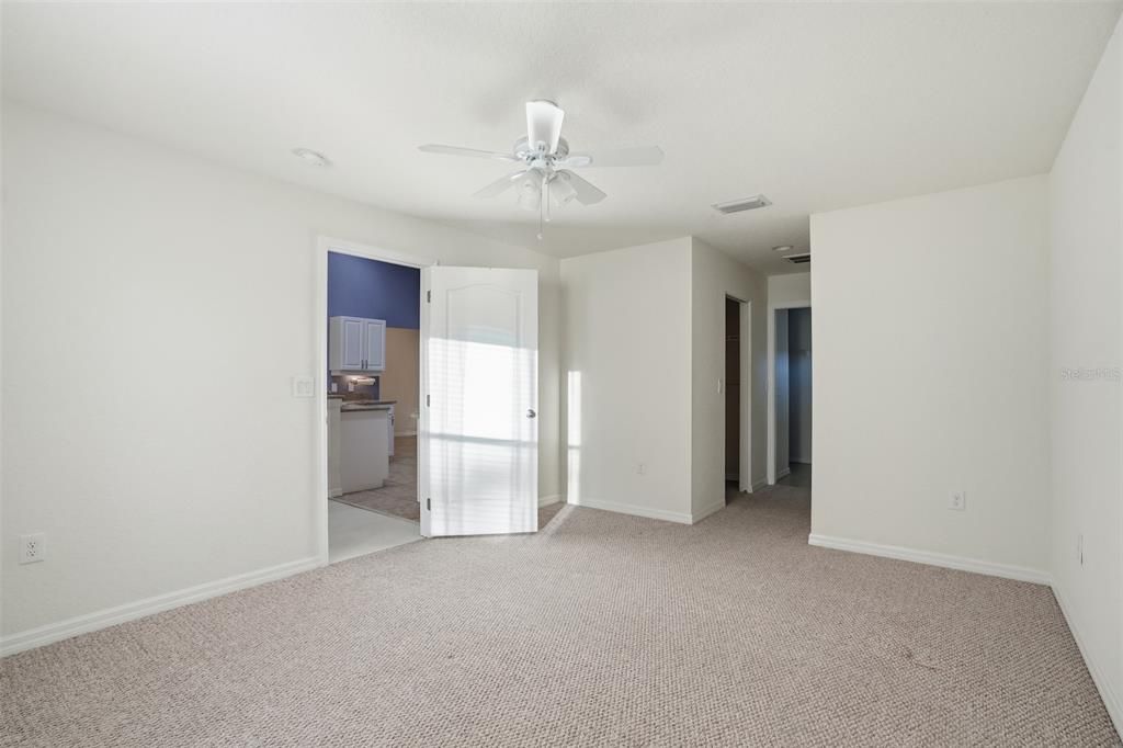 Active With Contract: $1,700 (4 beds, 2 baths, 1772 Square Feet)