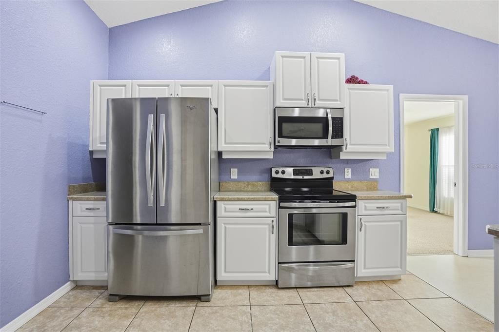 Active With Contract: $1,700 (4 beds, 2 baths, 1772 Square Feet)