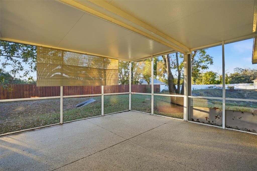 Active With Contract: $1,700 (4 beds, 2 baths, 1772 Square Feet)