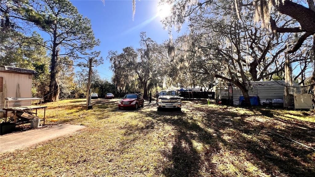 For Sale: $225,000 (2 beds, 1 baths, 966 Square Feet)