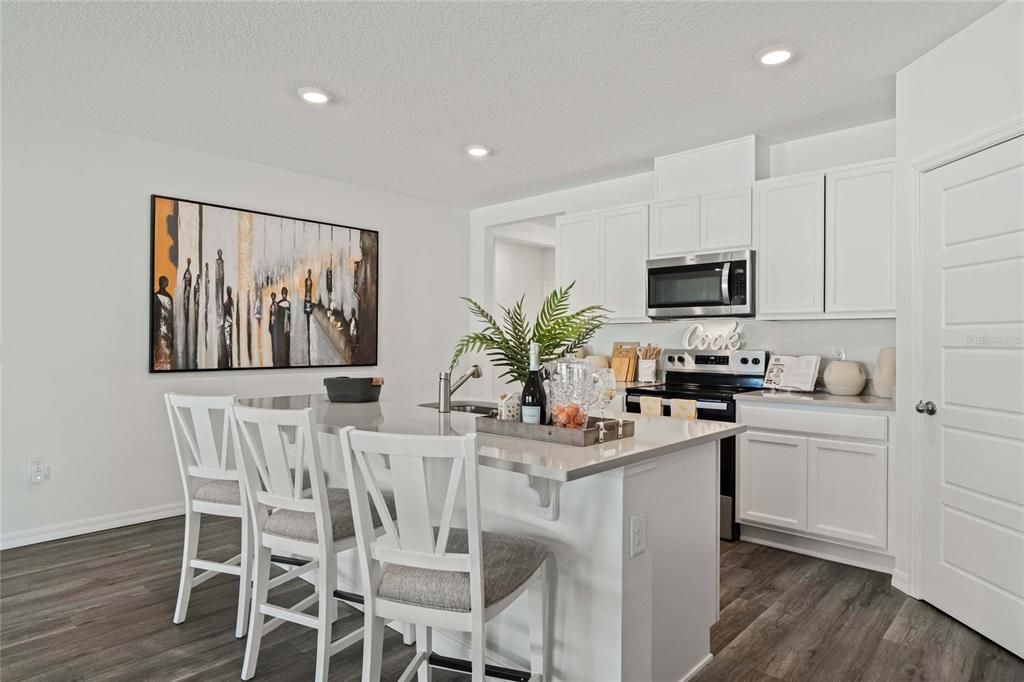 For Sale: $351,990 (4 beds, 2 baths, 1828 Square Feet)