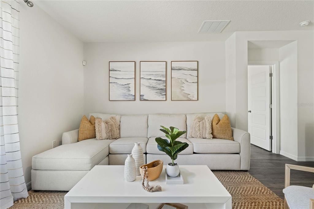 For Sale: $351,990 (4 beds, 2 baths, 1828 Square Feet)