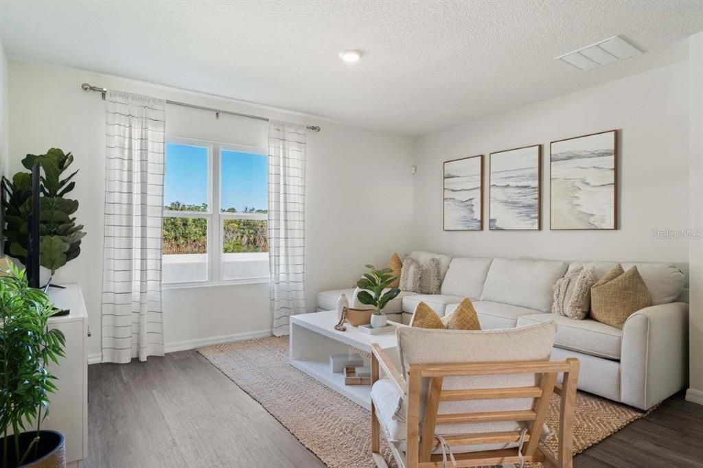 For Sale: $351,990 (4 beds, 2 baths, 1828 Square Feet)