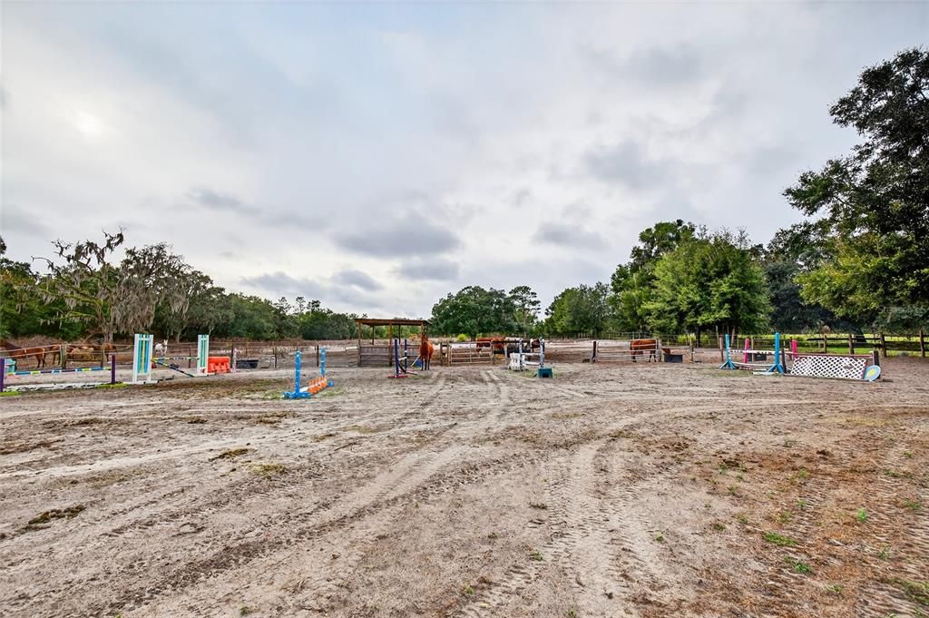 待售: $425,000 (4 贝兹, 3 浴室, 2356 平方英尺)