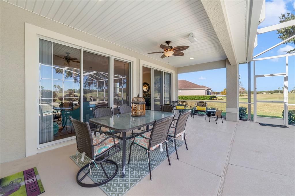 На продажу: $539,000 (3 спален, 2 ванн, 2102 Квадратных фут)