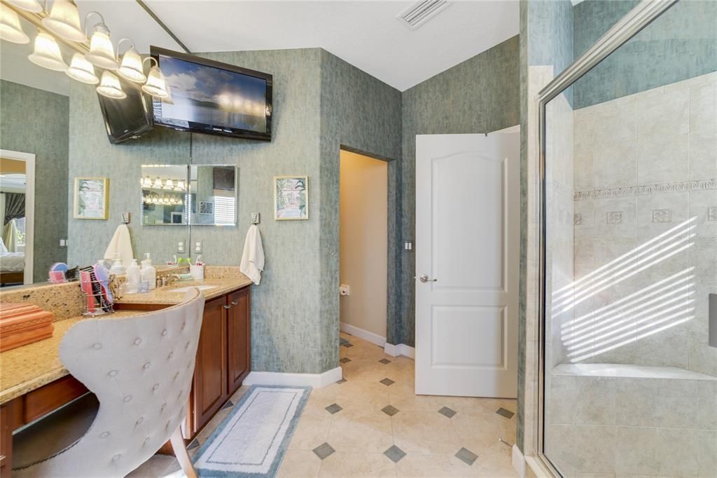 На продажу: $539,000 (3 спален, 2 ванн, 2102 Квадратных фут)