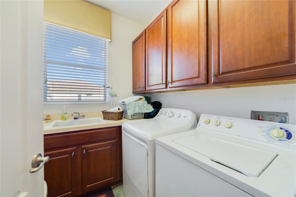 На продажу: $539,000 (3 спален, 2 ванн, 2102 Квадратных фут)