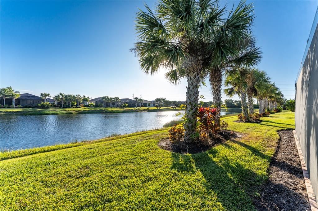 На продажу: $440,000 (2 спален, 2 ванн, 1608 Квадратных фут)