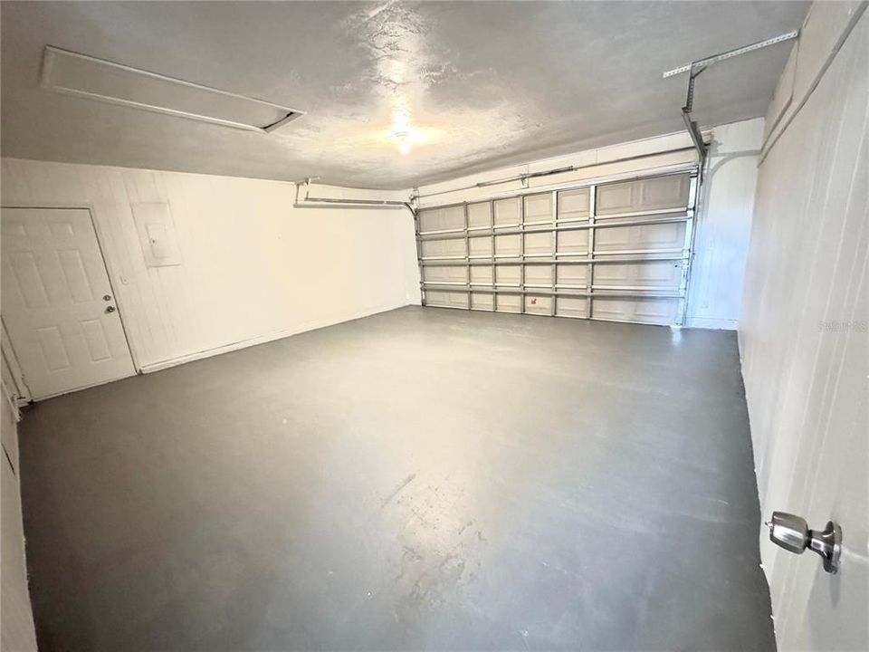 For Sale: $275,000 (3 beds, 2 baths, 1597 Square Feet)