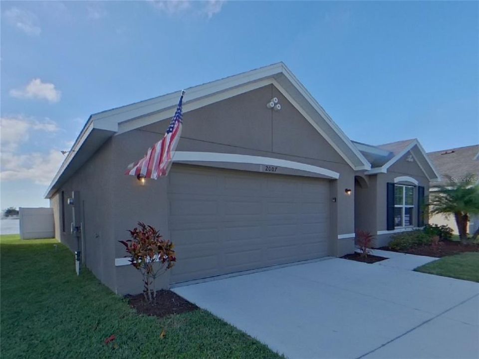 出租: $2,129 (4 贝兹, 2 浴室, 1846 平方英尺)