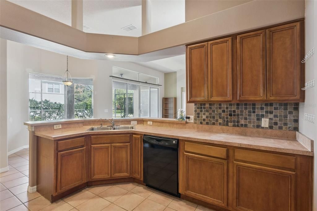 На продажу: $490,000 (4 спален, 3 ванн, 2298 Квадратных фут)