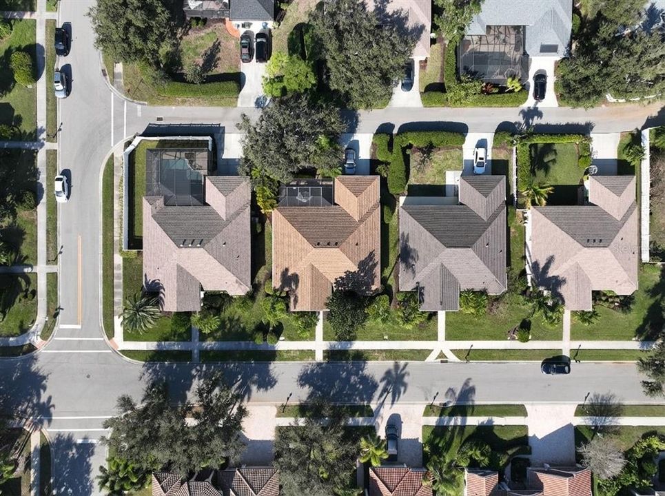 На продажу: $600,000 (4 спален, 2 ванн, 2133 Квадратных фут)