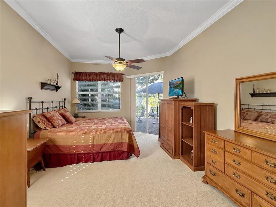 На продажу: $600,000 (4 спален, 2 ванн, 2133 Квадратных фут)