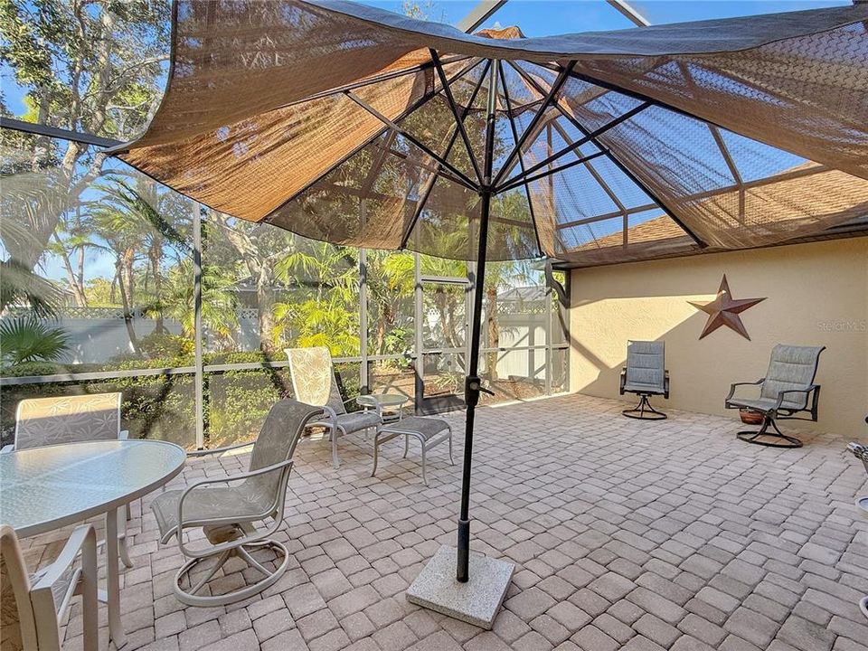 На продажу: $600,000 (4 спален, 2 ванн, 2133 Квадратных фут)