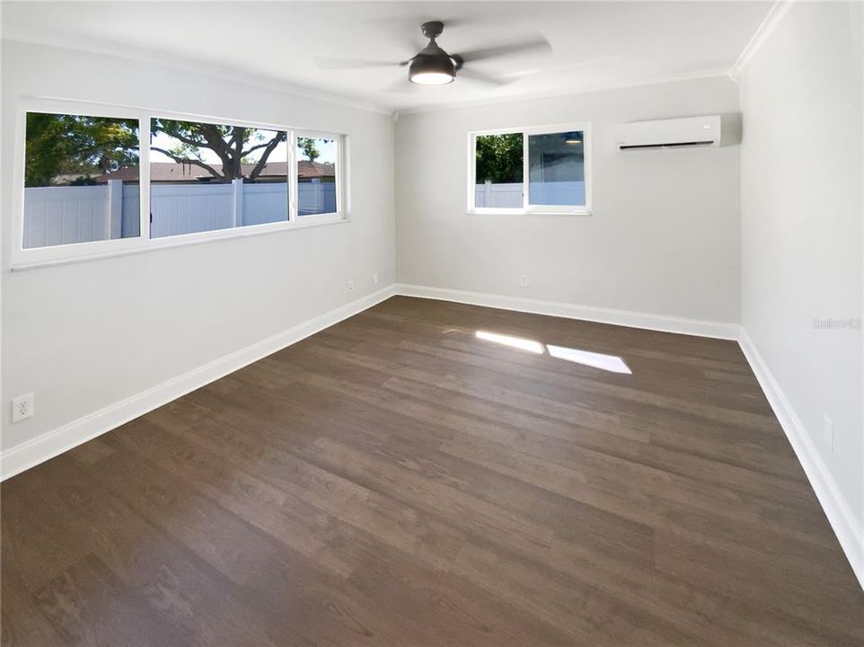 待售: $445,000 (3 贝兹, 2 浴室, 1557 平方英尺)