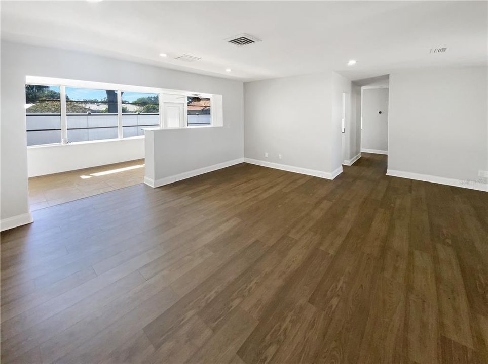 待售: $445,000 (3 贝兹, 2 浴室, 1557 平方英尺)