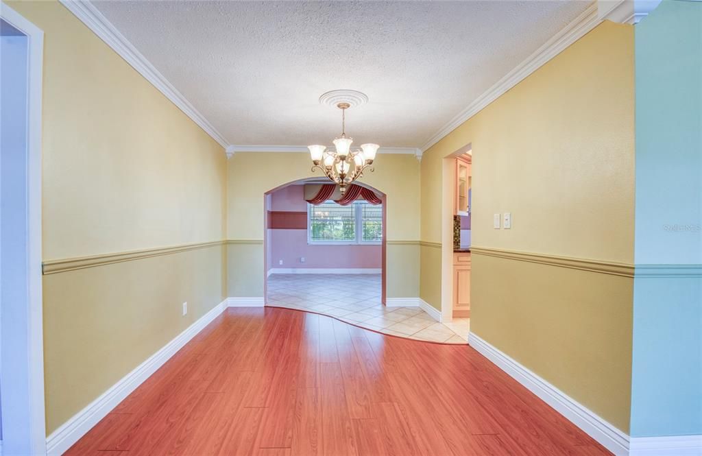 En Venta: $419,000 (2 camas, 2 baños, 1587 Pies cuadrados)