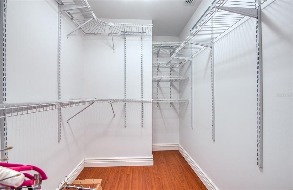 En Venta: $419,000 (2 camas, 2 baños, 1587 Pies cuadrados)