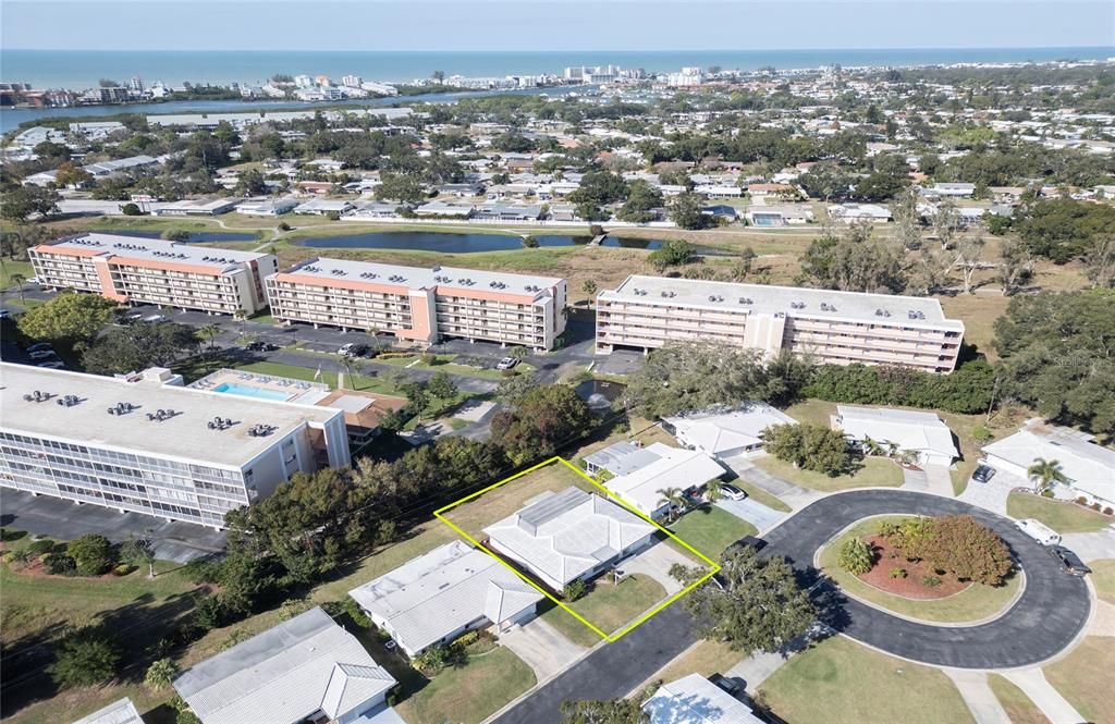 En Venta: $419,000 (2 camas, 2 baños, 1587 Pies cuadrados)