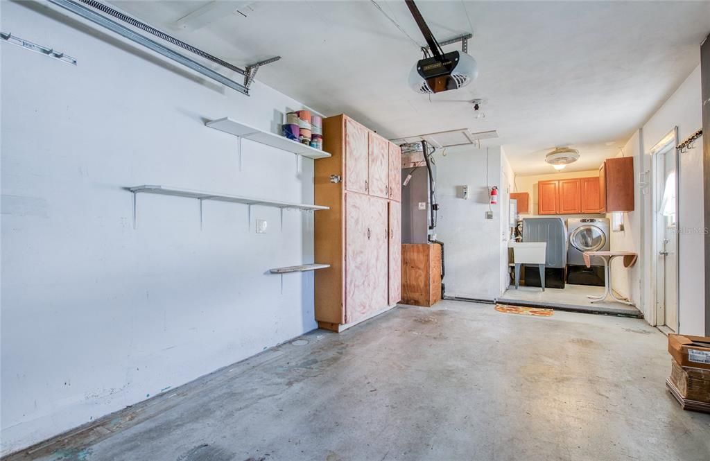 En Venta: $419,000 (2 camas, 2 baños, 1587 Pies cuadrados)