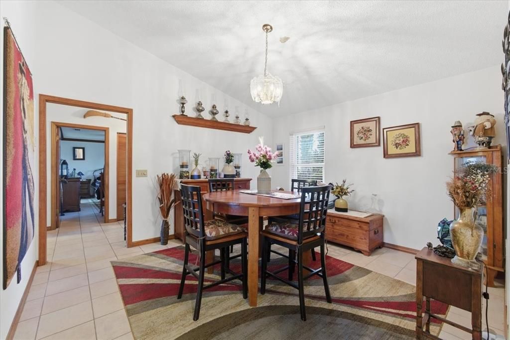 En Venta: $405,000 (2 camas, 2 baños, 1426 Pies cuadrados)