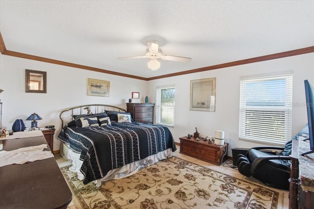 En Venta: $405,000 (2 camas, 2 baños, 1426 Pies cuadrados)