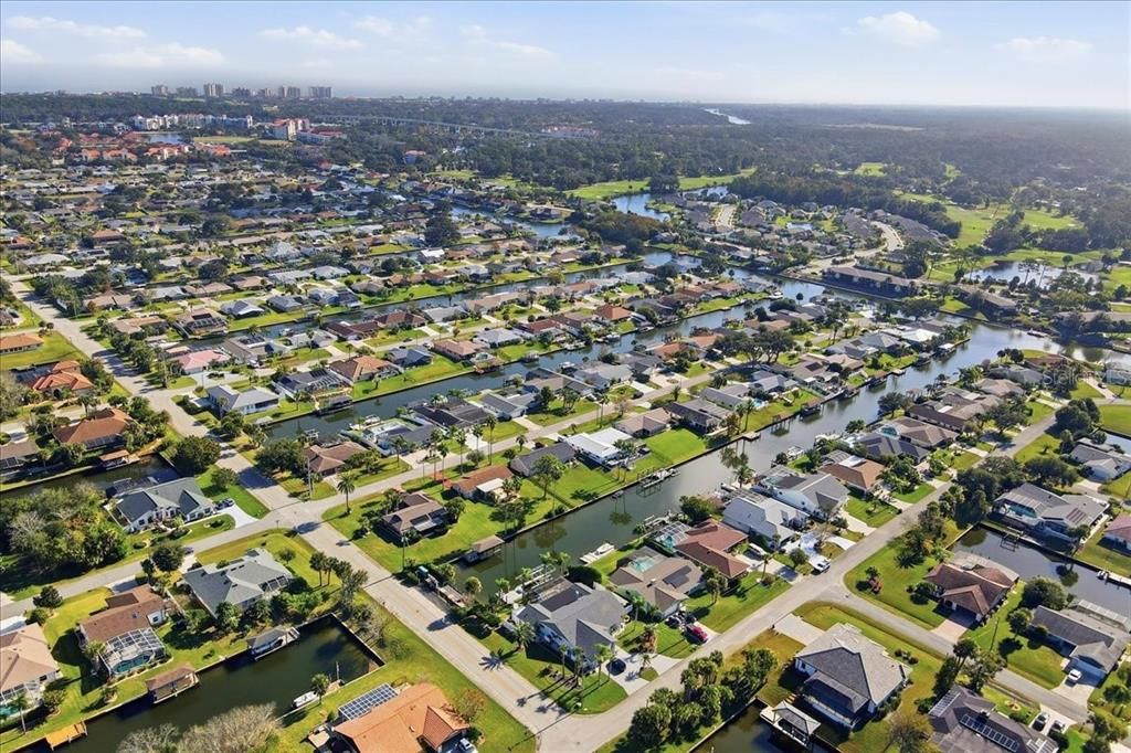 En Venta: $405,000 (2 camas, 2 baños, 1426 Pies cuadrados)