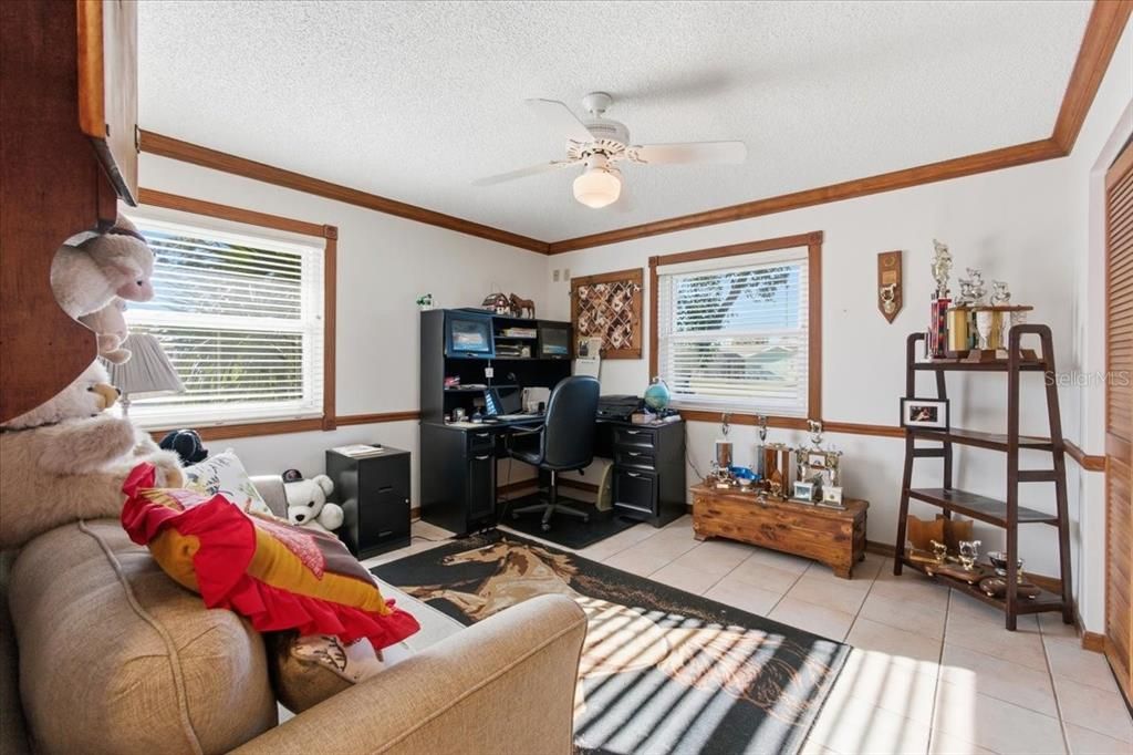 En Venta: $405,000 (2 camas, 2 baños, 1426 Pies cuadrados)