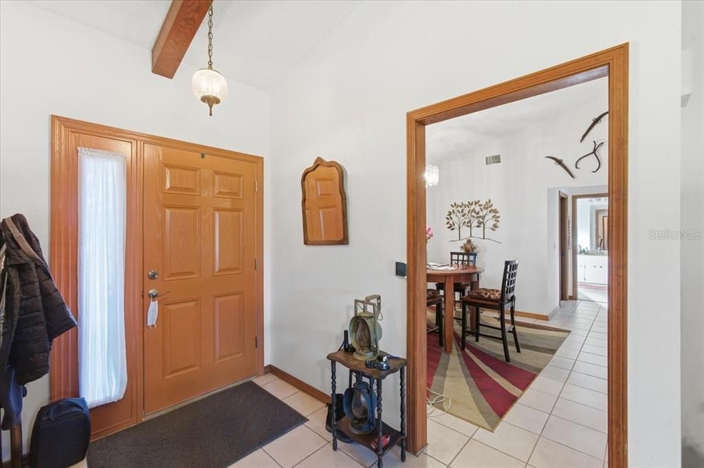 En Venta: $405,000 (2 camas, 2 baños, 1426 Pies cuadrados)